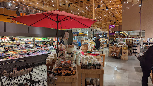 Supermarket «Wegmans», reviews and photos, 100 Applied Bank Blvd, Glen Mills, PA 19342, USA