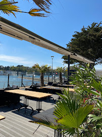 Photos du propriétaire du Restaurant Les Pieds Dans l'Eau à Guidel - n°7