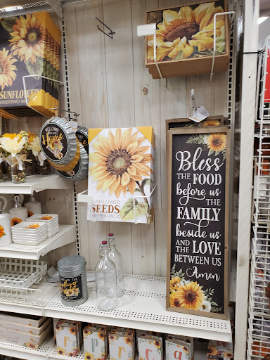 Craft Store «Michaels», reviews and photos, 5541 Urbana Pike, Frederick, MD 21704, USA