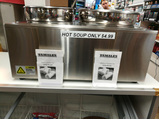 Supermarket «Memorial Beach Market», reviews and photos, 28 Healdsburg Ave, Healdsburg, CA 95448, USA