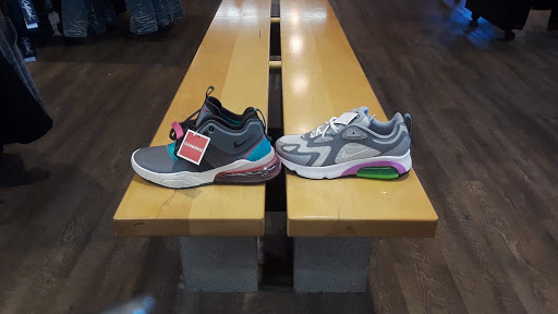 Clothing Store «EbLens», reviews and photos, 307 Armistice Blvd, Pawtucket, RI 02861, USA