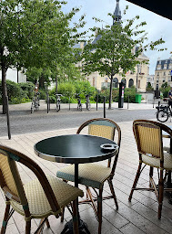 Photo n°24 de Café de la Mairie à Vincennes ()