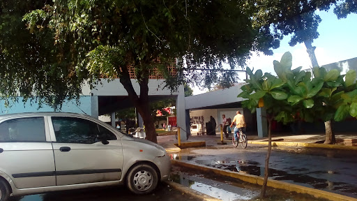 Centro Comercial La Isabelica