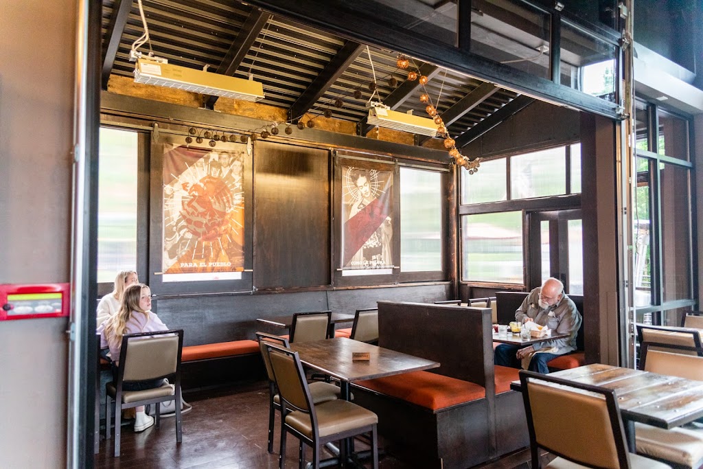 Casa Lola Kitchen de Mexico 97007