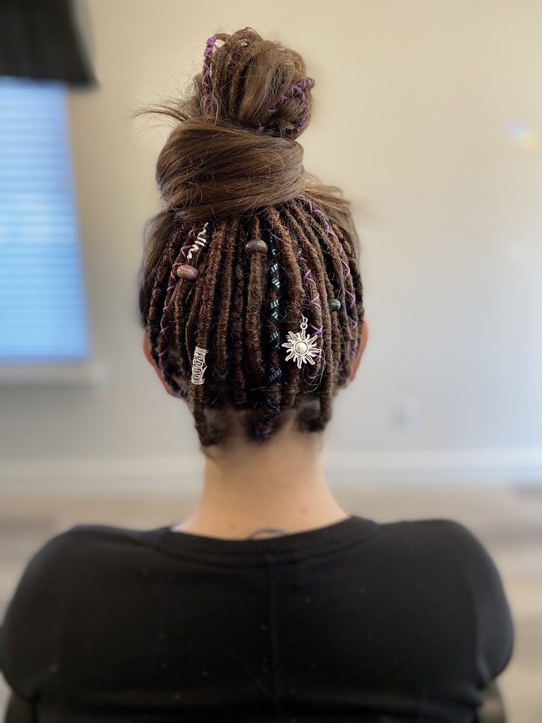 Living Dread Girl 84655