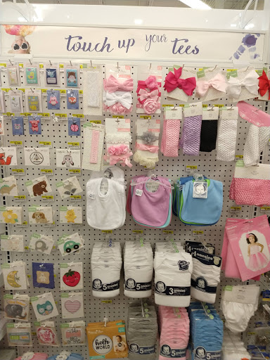 Fabric Store «Jo-Ann Fabrics and Crafts», reviews and photos, 6930 W Kellogg Dr, Wichita, KS 67209, USA