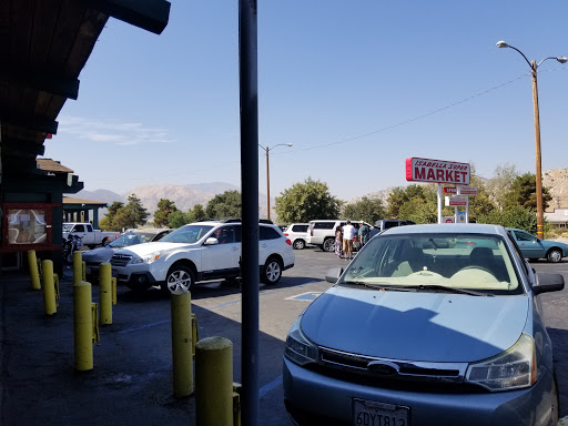 Isabella Super Market, 6120 Lake Isabella Blvd, Lake Isabella, CA 93240, USA, 