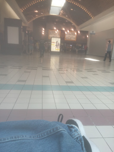 Movie Theater «Cinemark 17», reviews and photos, 2900 Gateway St, Springfield, OR 97477, USA