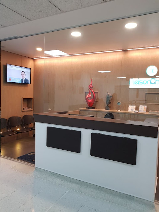 Dr. Nelson Chaves - Dr. Nelson Chaves