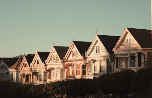 Escrow Services Los Angeles - Secured Trust Escrow image