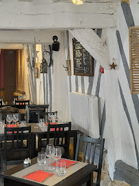 Atmosphère du Restaurant Entre Scene à Le Mesnil-sous-Jumièges - n°2