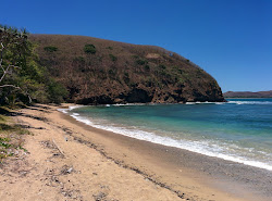 Baie des amoureux'in fotoğrafı geniş ile birlikte