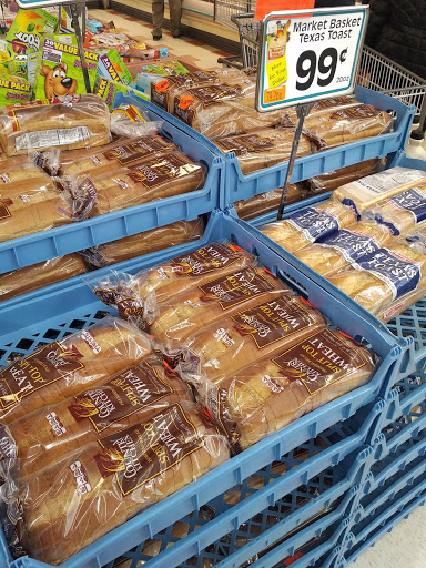 Grocery Store «Market Basket», reviews and photos, 5 Garden Ln, Londonderry, NH 03053, USA