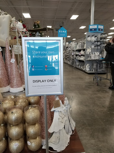 Home Goods Store «At Home», reviews and photos, 1811 N Dixie Hwy, Elizabethtown, KY 42701, USA