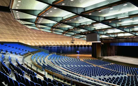 Culture and Congress Center Jahrhunderthalle GmbH image