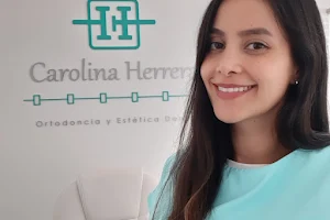 Consultorio Odontológico Carolina Herrera image
