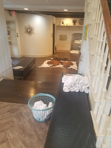 Beauty Salon «GLOSS Hair Salon and Style Bar», reviews and photos, 233 W Lincoln Hwy #7, Exton, PA 19341, USA