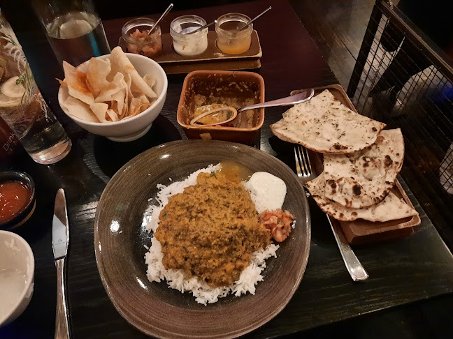 Comments and reviews of Nu Delhi Restaurant Lounge