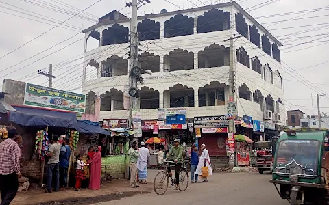Ershad Mor Kamarpara Bazar Dhaka Coach Stand Jame Mosque image