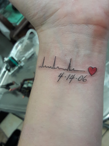 Tattoo Shop «Absolute Tattoo and Piercing», reviews and photos, 8055 Clairemont Mesa Blvd, San Diego, CA 92111, USA