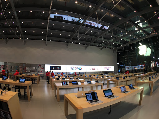 Apple Third Street Promenade image