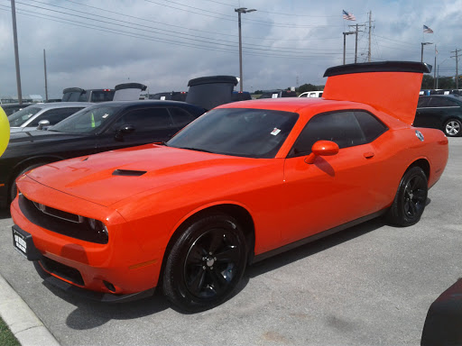 Car Dealer «San Marcos Chrysler Dodge Jeep Ram», reviews and photos, 2990 S Interstate Hwy 35, San Marcos, TX 78666, USA