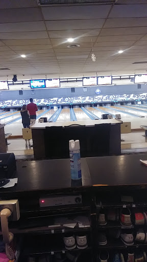 Bowling Alley «Dix-E-Town Lanes», reviews and photos, 4547 N Dixie Hwy, Elizabethtown, KY 42701, USA