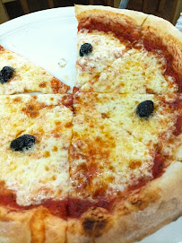 Pizza du Pizzeria O TOUT VA BIEN à Six-Fours-les-Plages - n°16