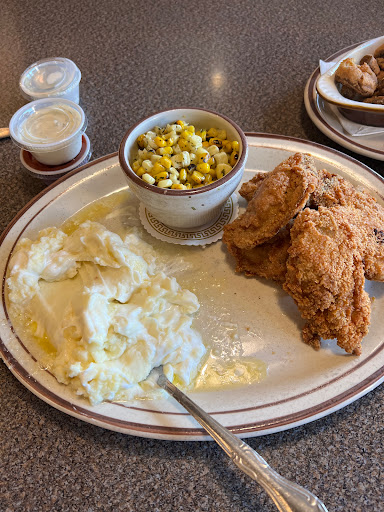 Truck Stop «Pioneer Villa Truck Plaza Inc», reviews and photos, 33180 OR-228, Halsey, OR 97348, USA