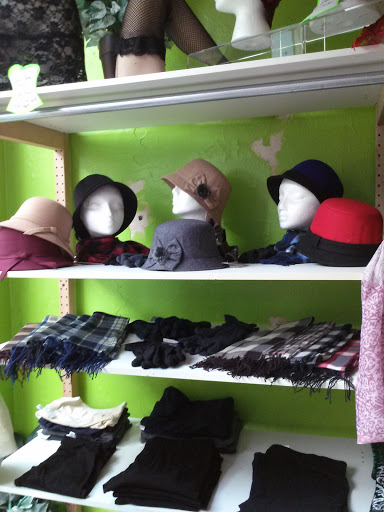 Lingerie Store «The Foundation: From Billie to Bettie», reviews and photos, 4831 SE Division St, Portland, OR 97206, USA