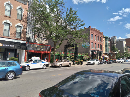 Shopping Mall «Pipers Alley Mall», reviews and photos, 210 W North Ave, Chicago, IL 60610, USA