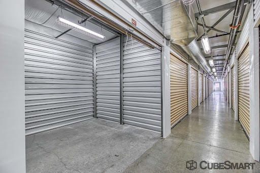 Self-Storage Facility «Storage West», reviews and photos, 8230 W Lower Buckeye Rd, Phoenix, AZ 85043, USA