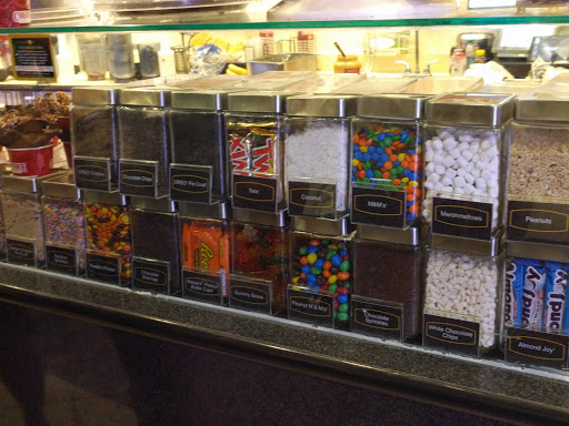 Ice Cream Shop «Cold Stone Creamery», reviews and photos, 6 Broadway, Lynbrook, NY 11563, USA