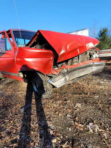 Towing Service «Portland Collision Center», reviews and photos, 412 TN-52, Portland, TN 37148, USA