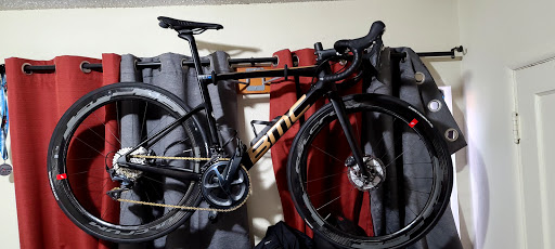 Bicycle Store «Velo Pasadena Inc», reviews and photos, 2562 E Colorado Blvd, Pasadena, CA 91107, USA