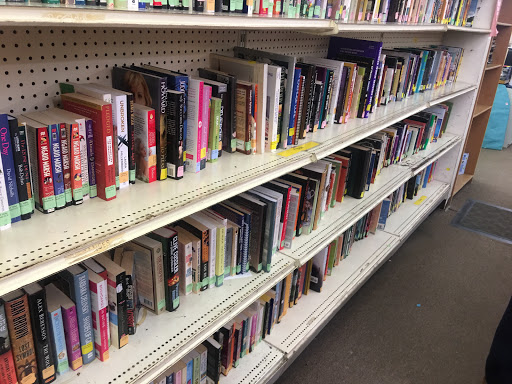 Thrift Store «Community Thrift Center», reviews and photos, 2226 Noblestown Rd, Pittsburgh, PA 15205, USA