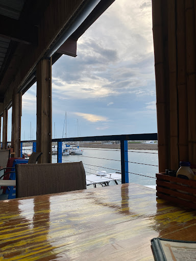 Bar & Grill «Paradise Key Dockside Bar & Grill», reviews and photos, 165 Cove Harbor N, Rockport, TX 78382, USA