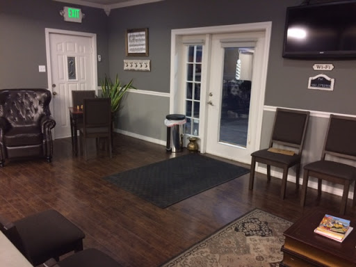 Barber Shop «Two Guys Barber Shop», reviews and photos, 3364 E Williams Field Rd, Gilbert, AZ 85295, USA