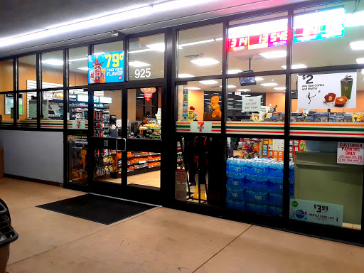 Convenience Store «7-Eleven», reviews and photos, 2500 Macdonald Ave, Richmond, CA 94804, USA