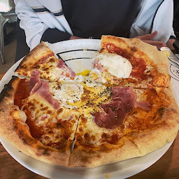 Photo n°8 de Pizza Brice à Versailles ()