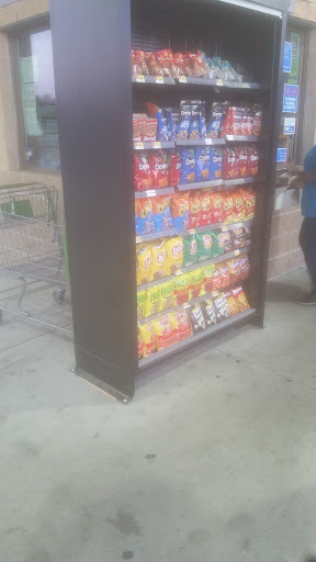 Supermarket «Walmart Neighborhood Market», reviews and photos, 350 N Bluegrove Rd, Lancaster, TX 75146, USA