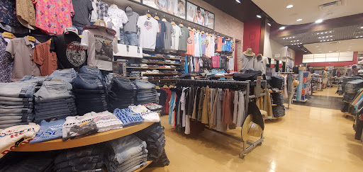 Clothing Store «Buckle», reviews and photos, 2615 Medical Center Pkwy Ste 1340, Murfreesboro, TN 37129, USA