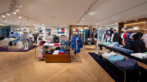 Tommy Hilfiger Stores Hong Kong