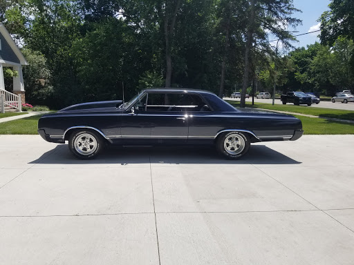 Auto Body Shop «Maaco Collision Repair & Auto Painting», reviews and photos, 32754 W 8 Mile Rd, Farmington, MI 48336, USA