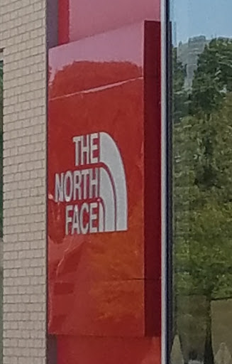 Clothing Store «The North Face», reviews and photos, 702 N Midvale Blvd, Madison, WI 53705, USA