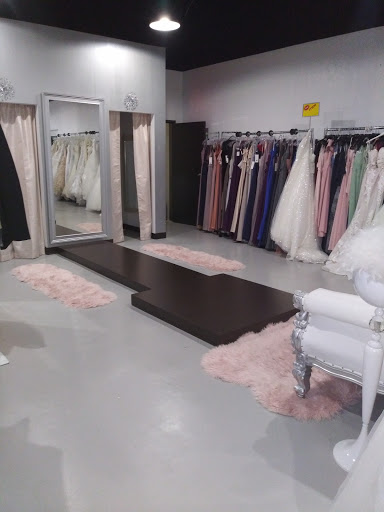 Bridal Shop «Euphoria Bridal Boutique», reviews and photos, 207 E Camp Wisdom Rd d, Duncanville, TX 75116, USA