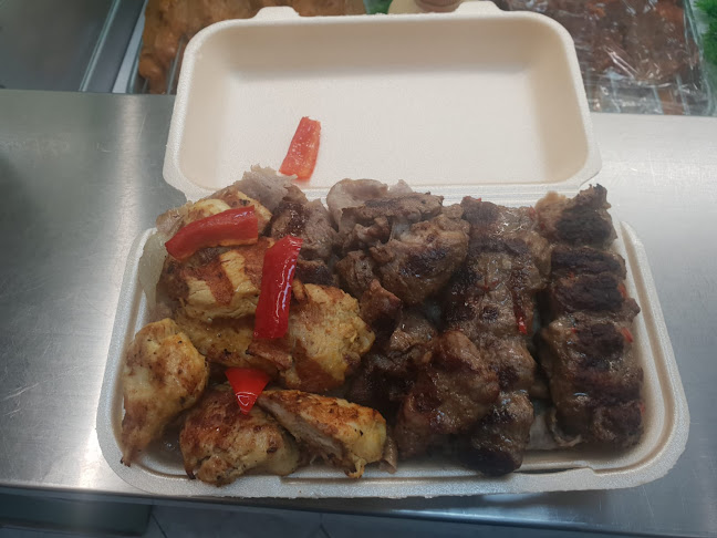 Comments and reviews of Uncle Jim's Kebab House