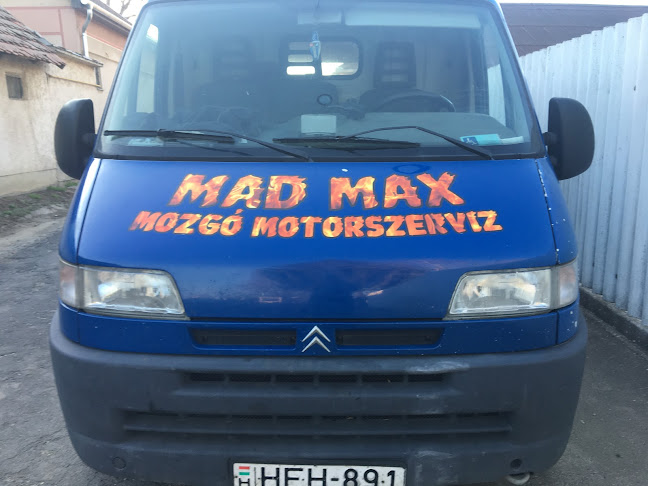 Mad Max Mozgó Motorszerviz - Motorkerékpár-üzlet