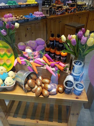 Cosmetics Store «LUSH», reviews and photos, 6121 West Pkwy, Plano, TX 75093, USA