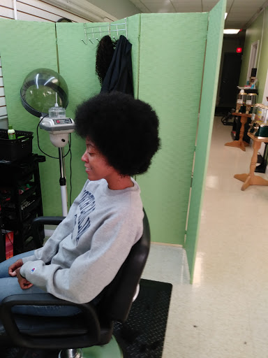 Beauty Salon «NATURAL HAIR AUTHORITY SALON», reviews and photos, 1303 E Washington St, Greenville, SC 29607, USA